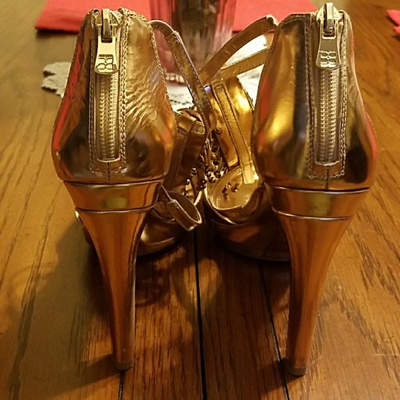 BCBG Heels - Picture 3 of 3